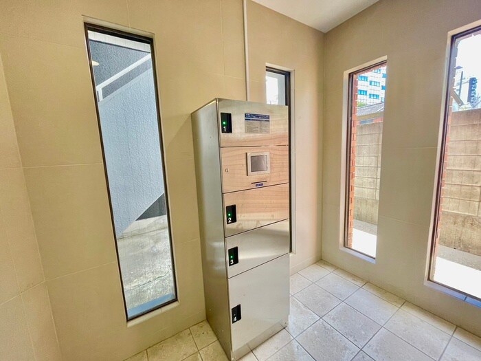 物件外観写真4　(建物設備)