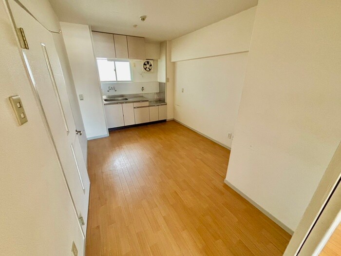 物件内観写真13　(居室)