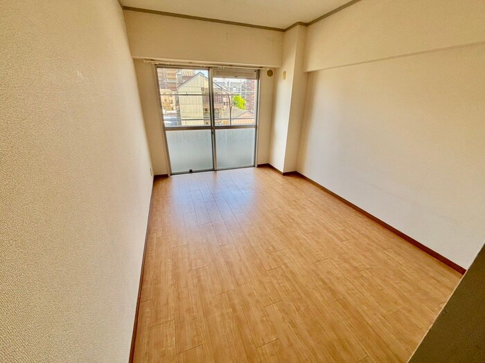 物件内観写真15　(居室)