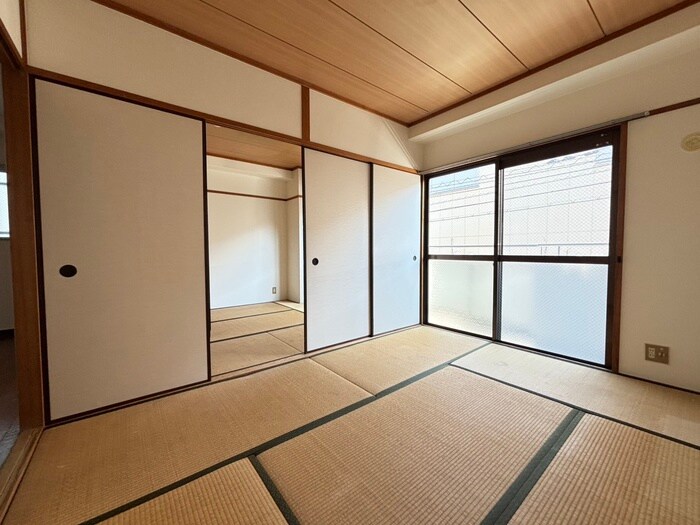 物件内観写真9　(居室)