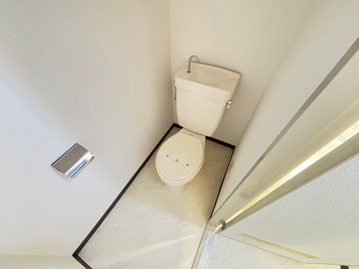 物件内観写真11　(トイレ)