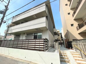 マハナハイツ外観写真