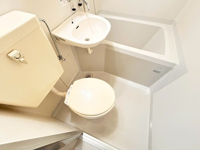 物件内観写真11　(トイレ)