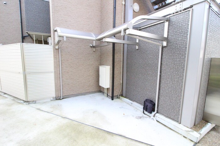 物件外観写真6　(駐輪場)