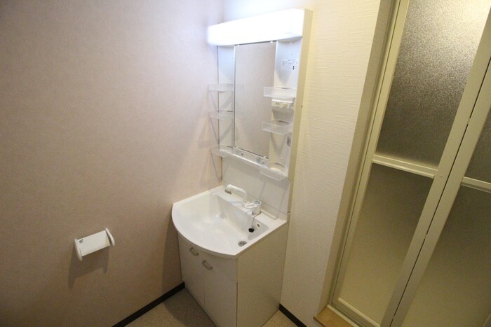 物件内観写真15　(洗面)