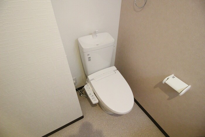 物件内観写真17　(トイレ)