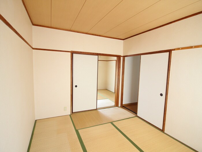 物件内観写真7　(居室)