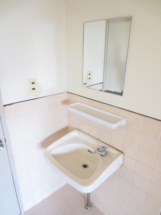 物件内観写真9　(洗面)