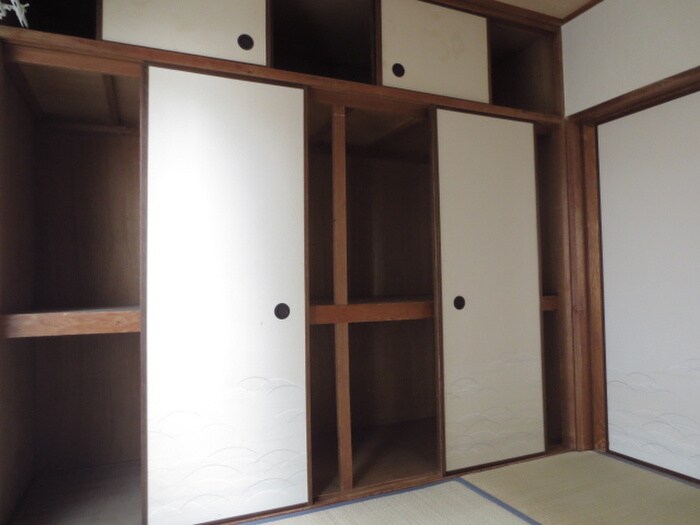 物件内観写真11　(収納)