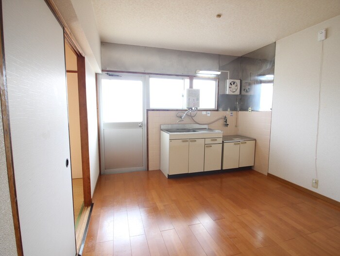 物件内観写真12　(居室)