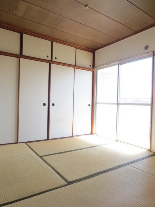 物件内観写真12　(居室)