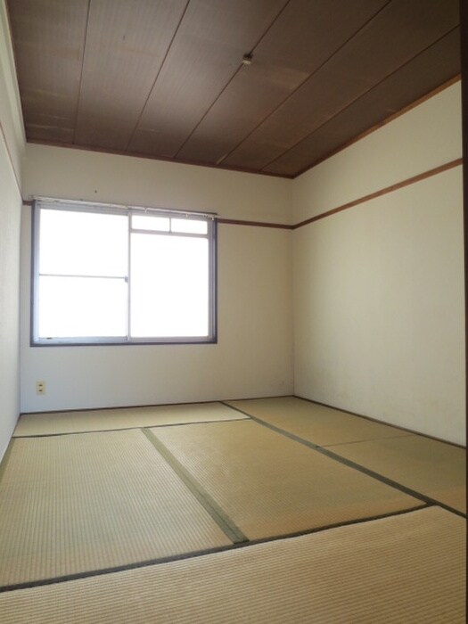 物件内観写真13　(居室)