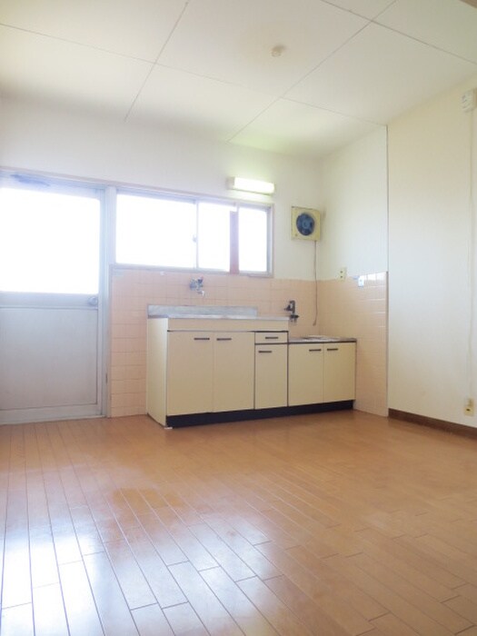 物件内観写真14　(居室)