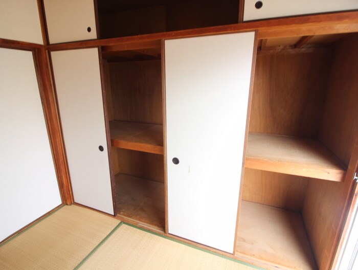 物件内観写真18　(収納)