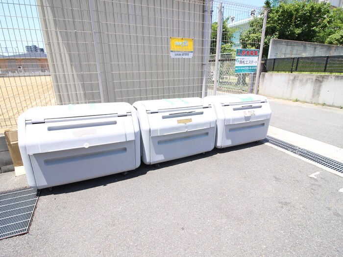 物件外観写真2　(建物設備)