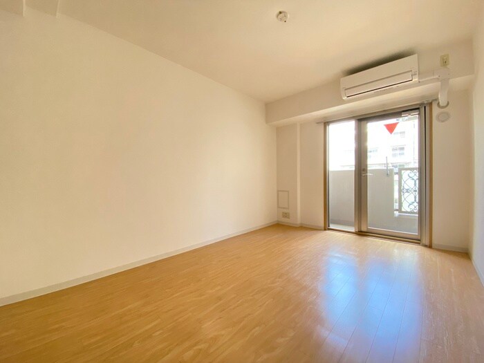 物件内観写真2　(居室)