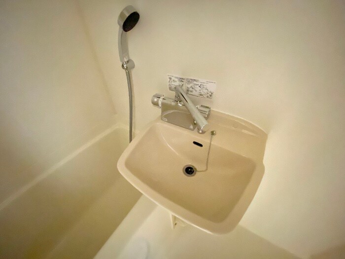 物件内観写真7　(洗面)