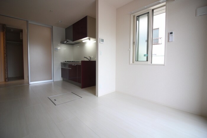 物件内観写真8　(居室)