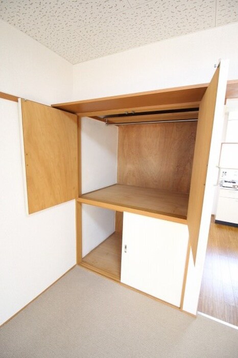 物件内観写真13　(収納)