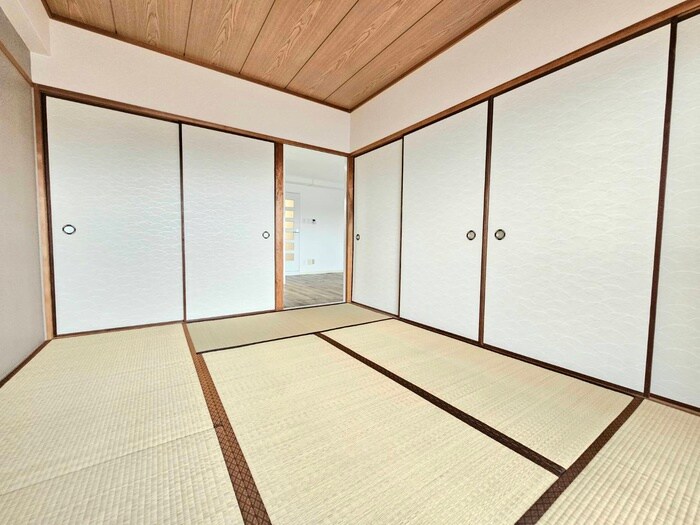 物件内観写真9　(居室)