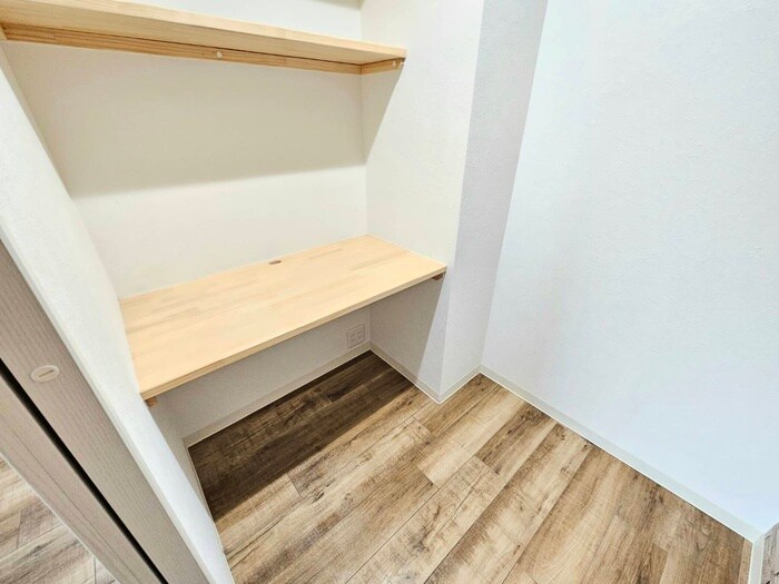 物件内観写真13　(収納)