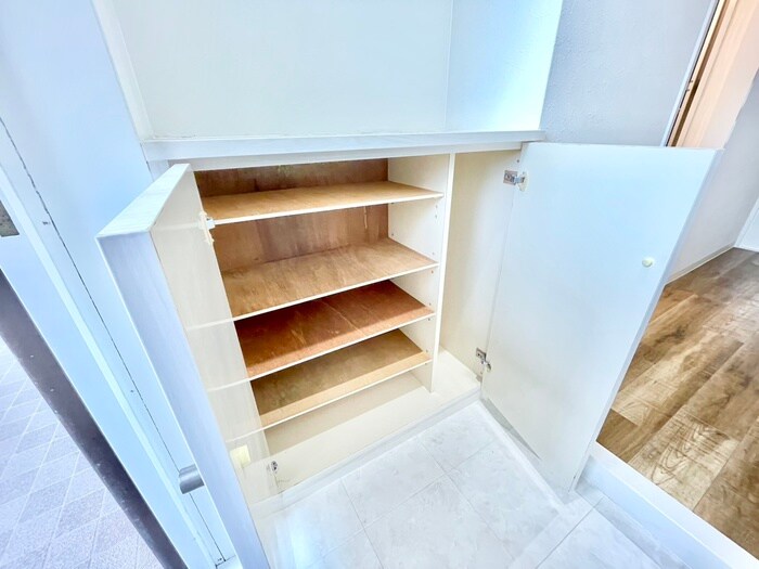 物件内観写真20　(靴箱)