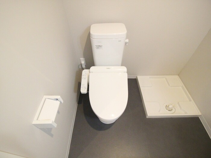 物件内観写真9　(トイレ)