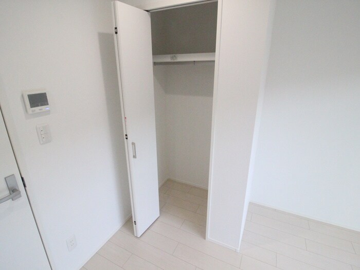 物件内観写真11　(収納)