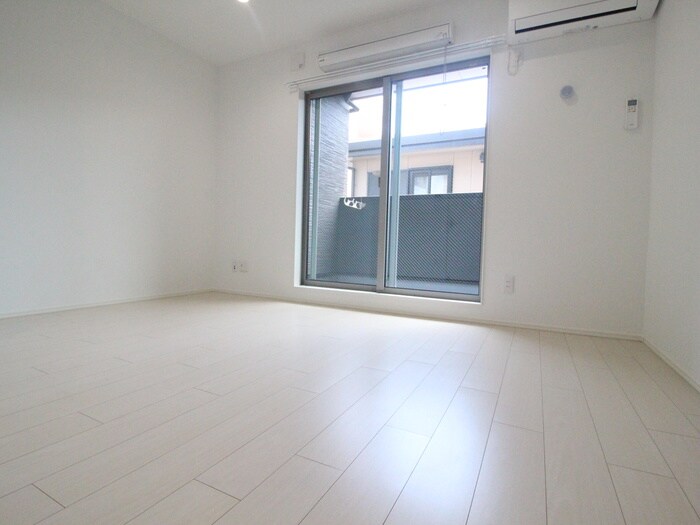 物件内観写真17　(居室)