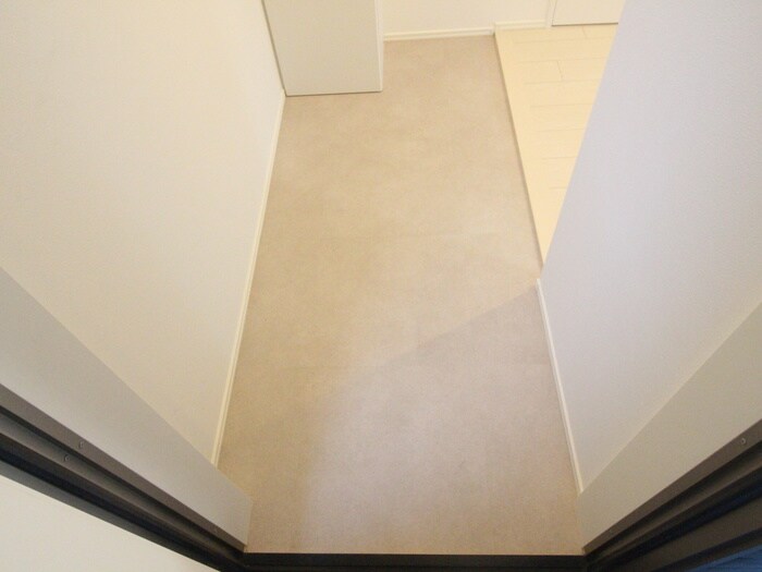 物件内観写真21　(玄関)