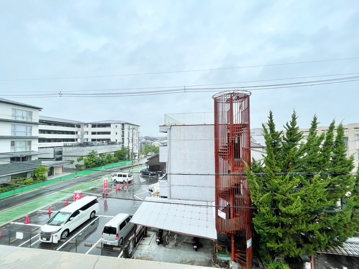 物件内観写真21　(室内からの展望)