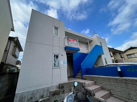 AVANT荘園外観写真