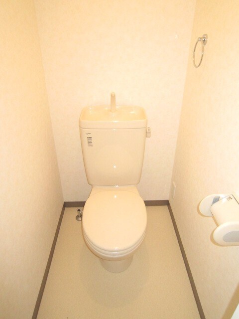 物件内観写真10　(トイレ)