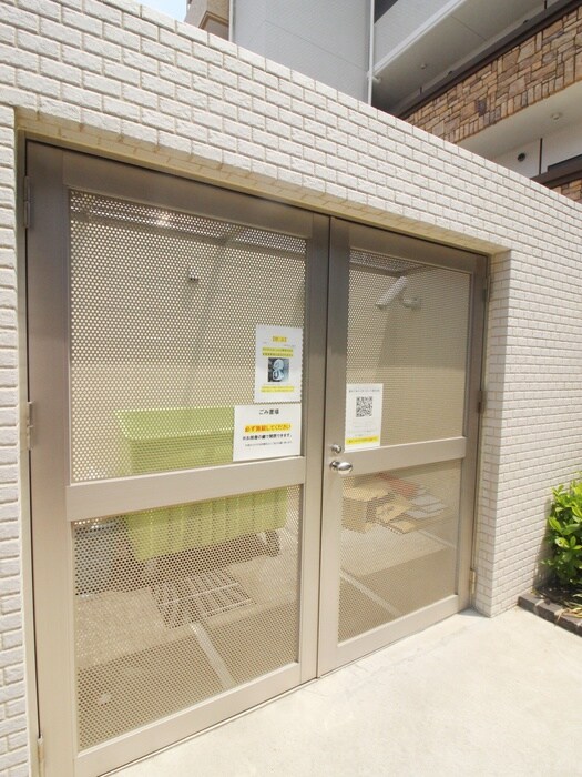 物件外観写真3　(建物設備)