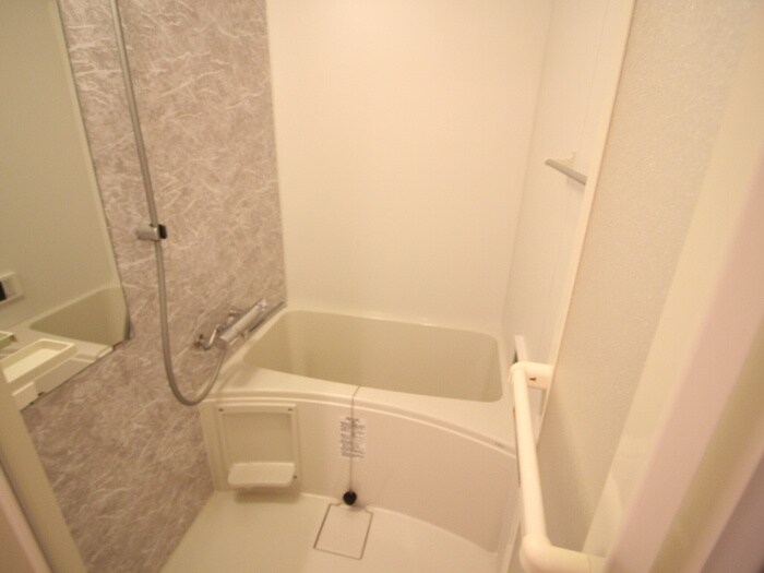 物件内観写真12　(バス／シャワールーム等)