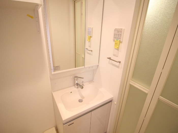 物件内観写真13　(洗面)