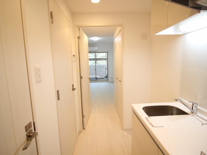 物件内観写真17　(廊下)