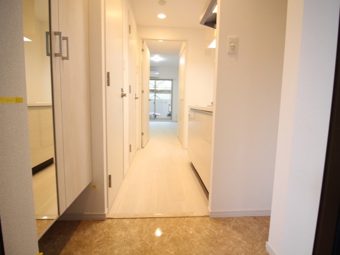 物件内観写真21　(廊下)