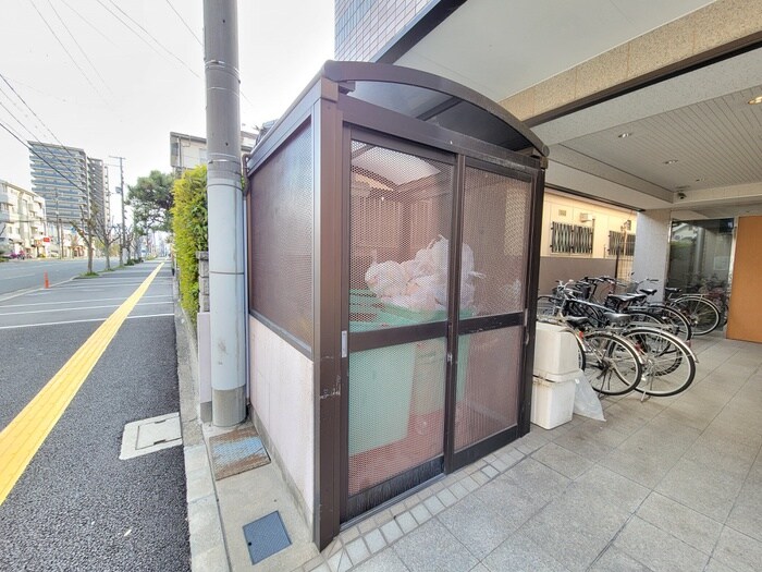 物件外観写真4　(建物設備)