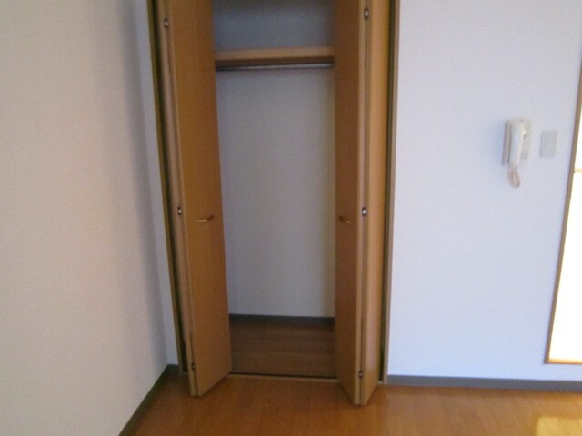 物件内観写真15　(収納)