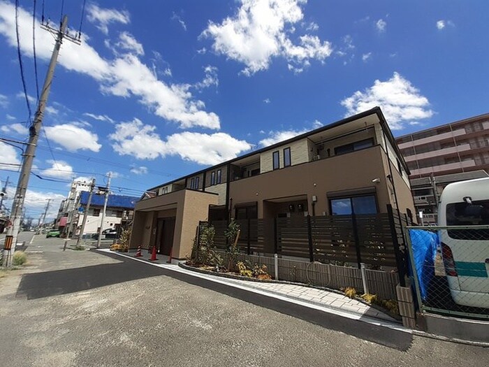 物件外観写真1　(外観写真)