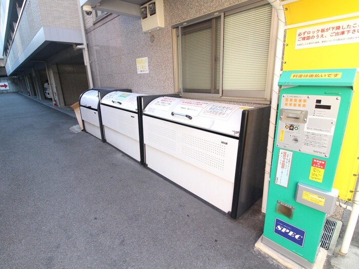 物件外観写真6　(建物設備)