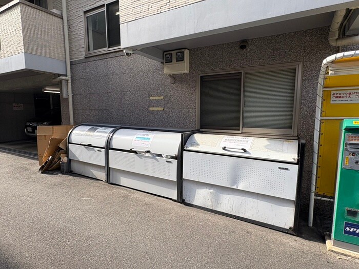 物件外観写真6　(建物設備)