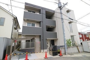 ラポール三輪外観写真