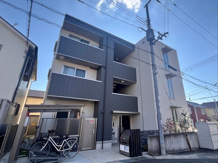 物件外観写真1　(外観写真)