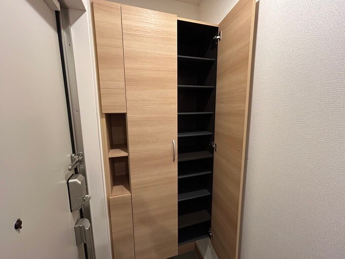 物件内観写真17　(靴箱)