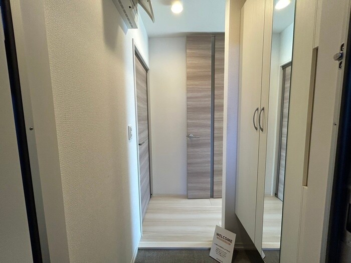 物件内観写真18　(廊下)