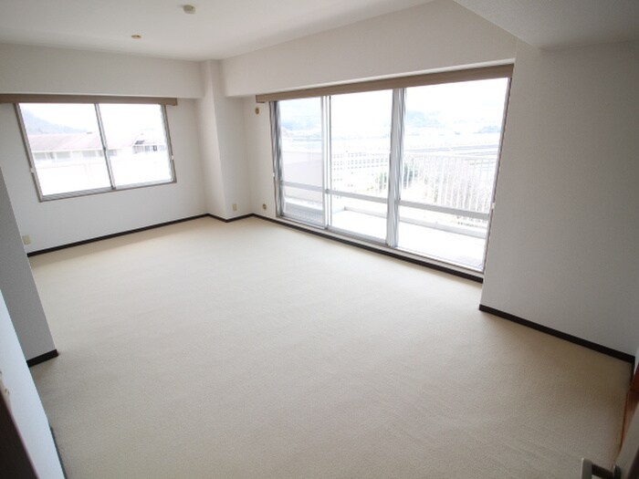 物件内観写真3　(内観写真)