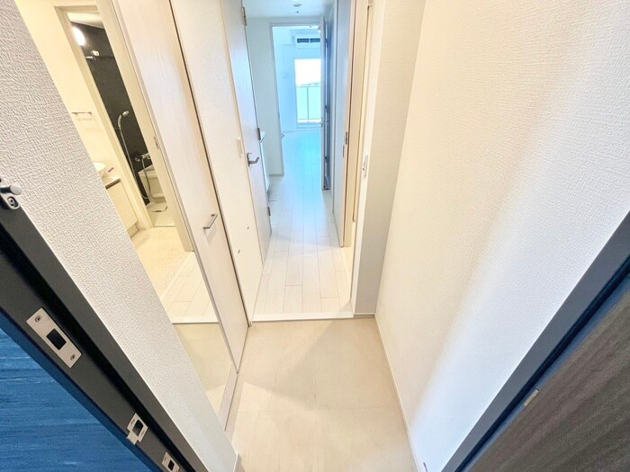 物件内観写真15　(玄関)