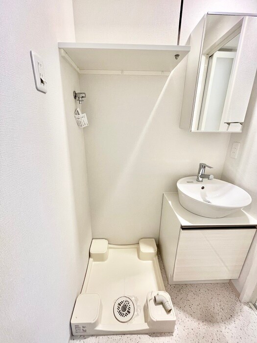 物件内観写真18　(洗濯機置場)